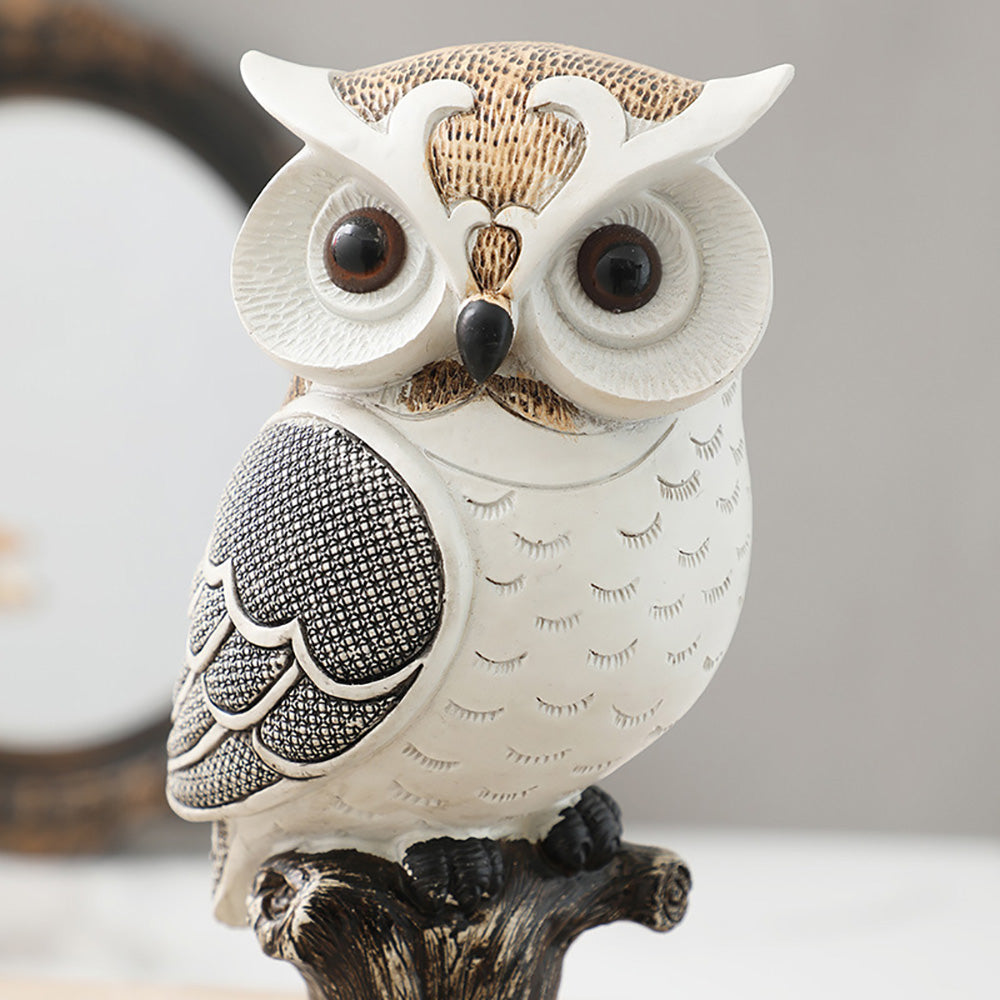 GiftoLuck American-style Elegant Owl Resin Crafts Ornaments