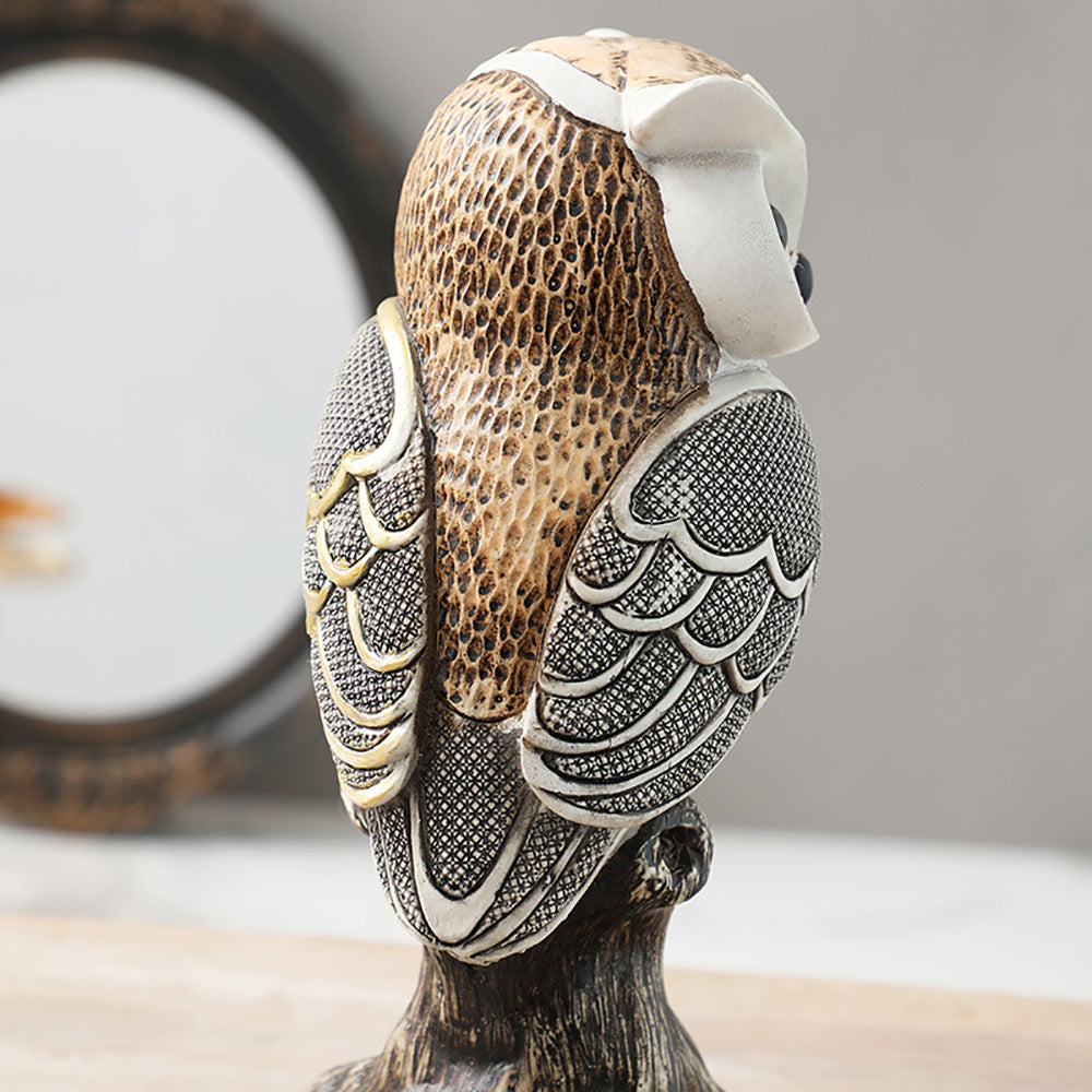 GiftoLuck American-style Elegant Owl Resin Crafts Ornaments