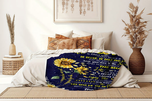 ❓ Q&A: Where Can I Buy an American-Made “To My Granddaughter” Soft and Cozy Flannel Blanket?