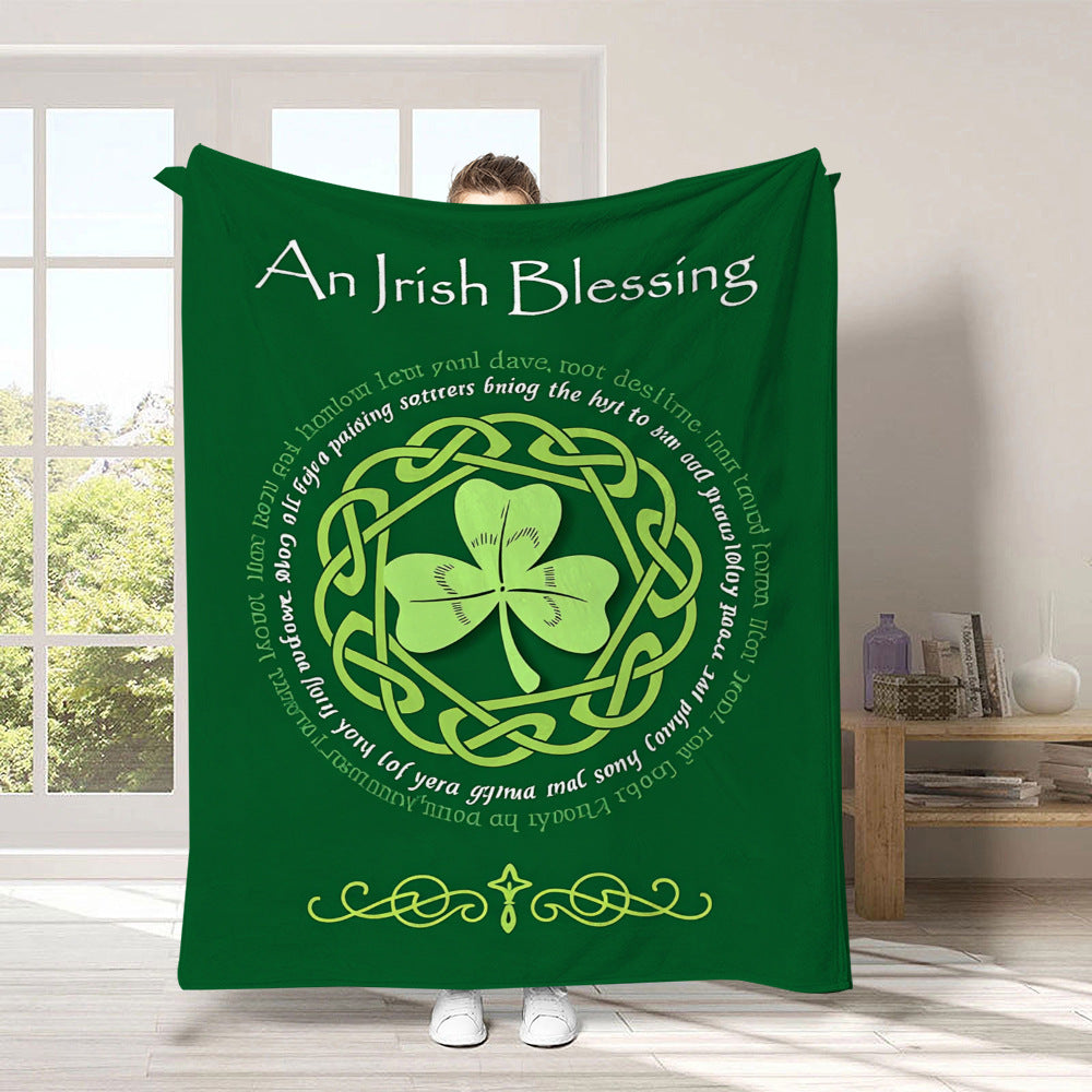 GiftoLuck Warm Cozy Vibrant St. Patrick's Day Flannel Blanket Featuring Irish Leprechauns, Pot of Gold, Shamrocks & Rainbow, Festive Home Decor for UK & Irish Celebrations, Bringing Good Fortune & Joy to Family Homes