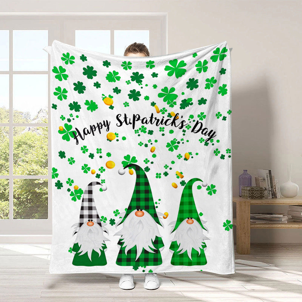 GiftoLuck Warm Cozy Vibrant St. Patrick's Day Flannel Blanket Featuring Irish Leprechauns, Pot of Gold, Shamrocks & Rainbow, Festive Home Decor for UK & Irish Celebrations, Bringing Good Fortune & Joy to Family Homes
