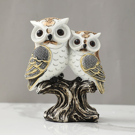 GiftoLuck American-style Elegant Owl Resin Crafts Ornaments