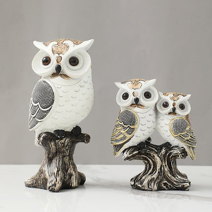 GiftoLuck American-style Elegant Owl Resin Crafts Ornaments