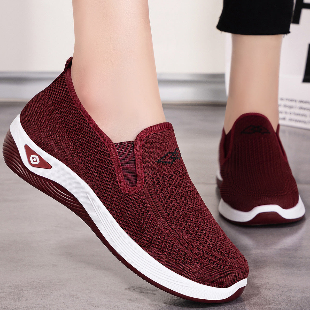 GifitoLuck Women’s Breathable Knit Slip-On Shoes, Lightweight Soft Sole Casual Comfort Loafers, Easy Everyday Walking Gift for Mum or Grandma