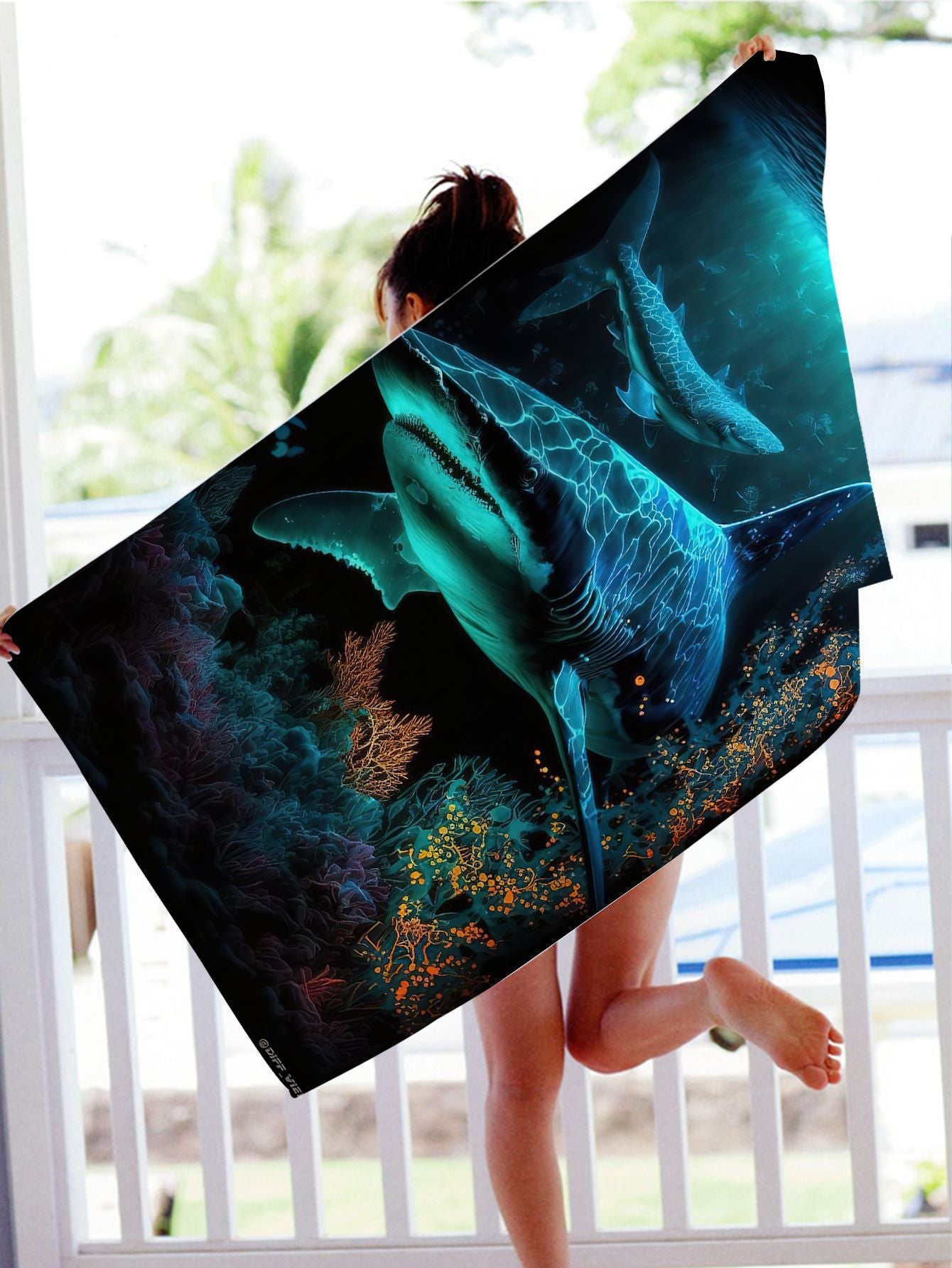 GiftoLuck Turtles Printing Beach Towel Quick Dry Sand Free Microfiber Holiday Travel Towel