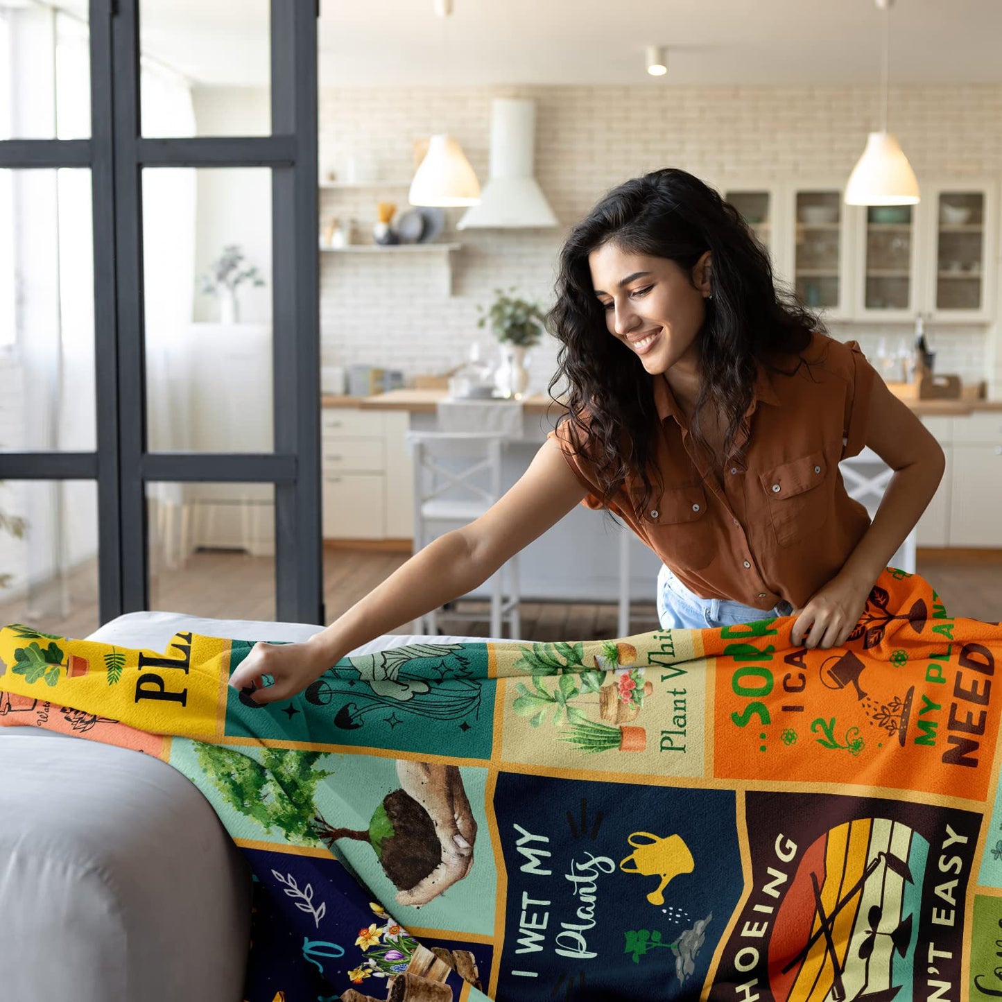 GiftoLuck “Home Is Where My Plants Are” Flannel Blanket for Mom Cozy Plant Lover Throw for Sofa, Bed & Living Room