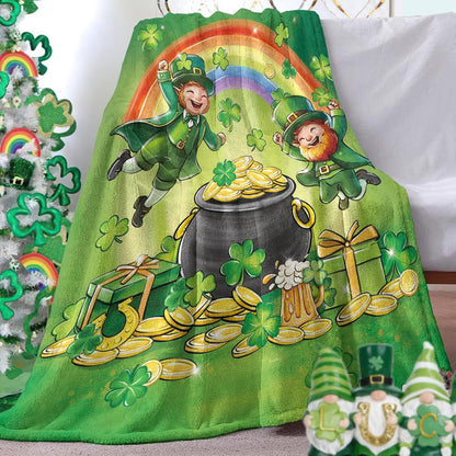 GiftoLuck Warm Cozy Vibrant St. Patrick's Day Flannel Blanket Featuring Irish Leprechauns, Pot of Gold, Shamrocks & Rainbow, Festive Home Decor for UK & Irish Celebrations, Bringing Good Fortune & Joy to Family Homes