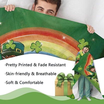 GiftoLuck Warm Cozy Vibrant St. Patrick's Day Flannel Blanket Featuring Irish Leprechauns, Pot of Gold, Shamrocks & Rainbow, Festive Home Decor for UK & Irish Celebrations, Bringing Good Fortune & Joy to Family Homes