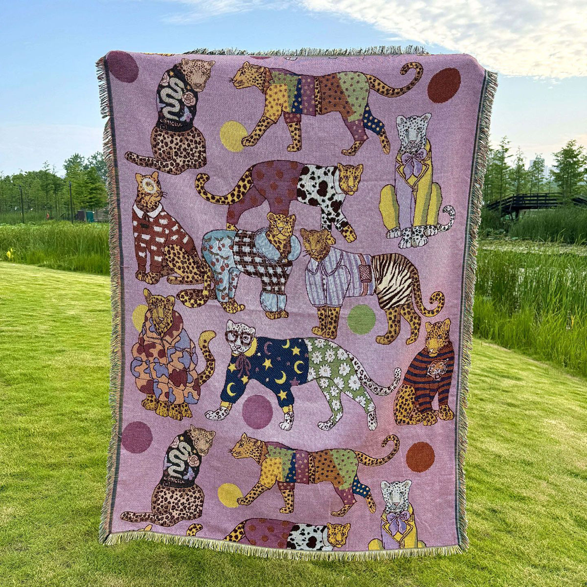 GifitoLuck Elegant Leopard Knitted Fringe Throw Blanket Sofa Tapestry UK Home Decor