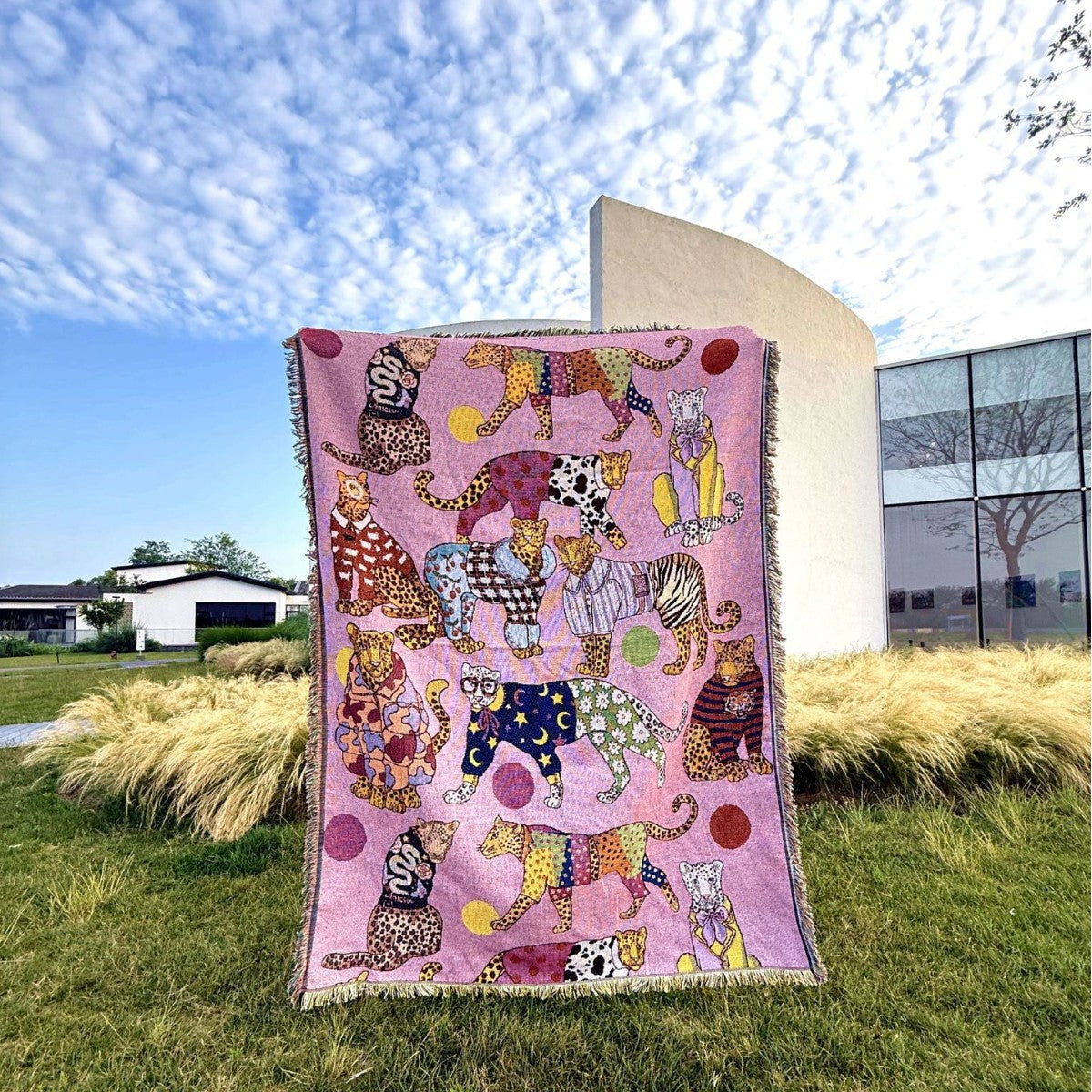 GifitoLuck Elegant Leopard Knitted Fringe Throw Blanket Sofa Tapestry UK Home Decor