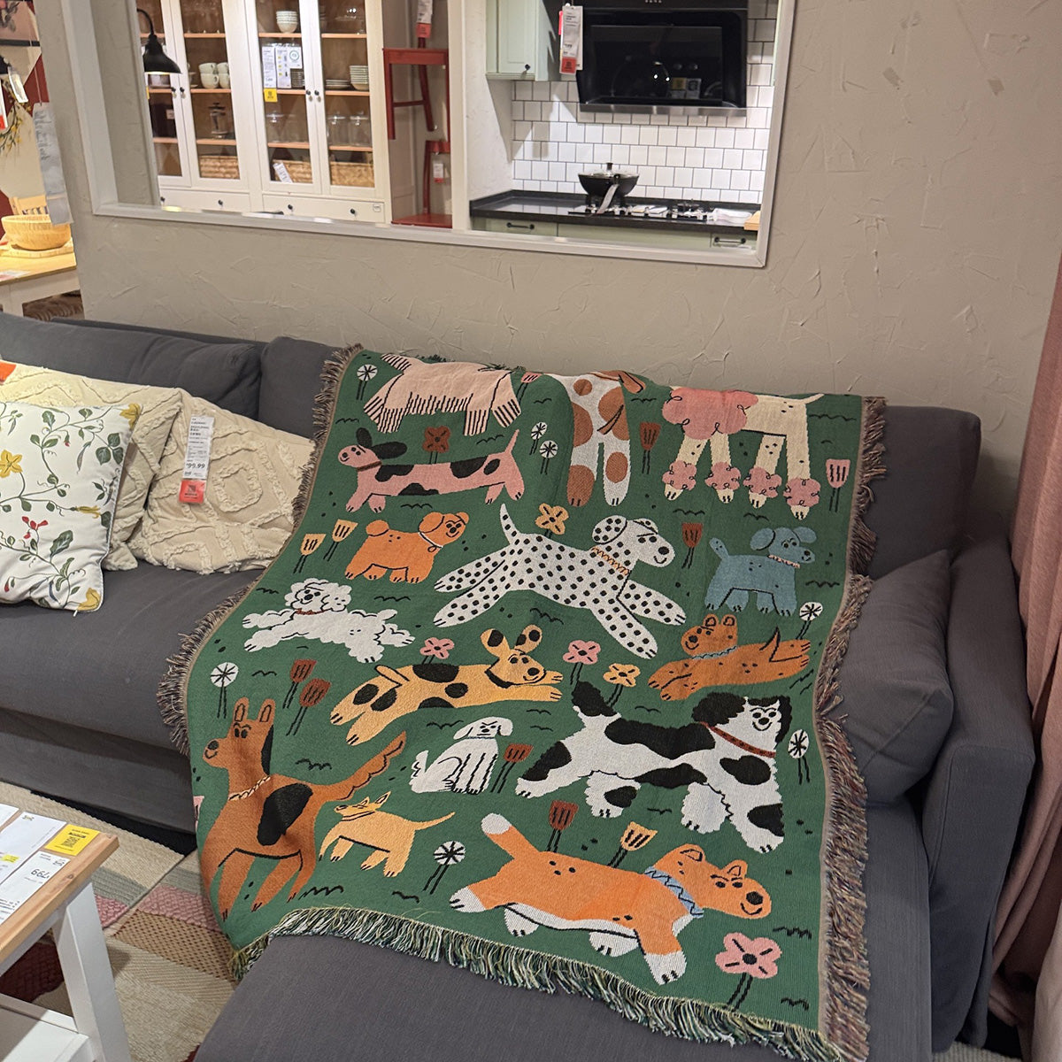 GiftoLuck Vintage Dog Park Jacquard Woven Tapestry Throw Blanket with Tassels