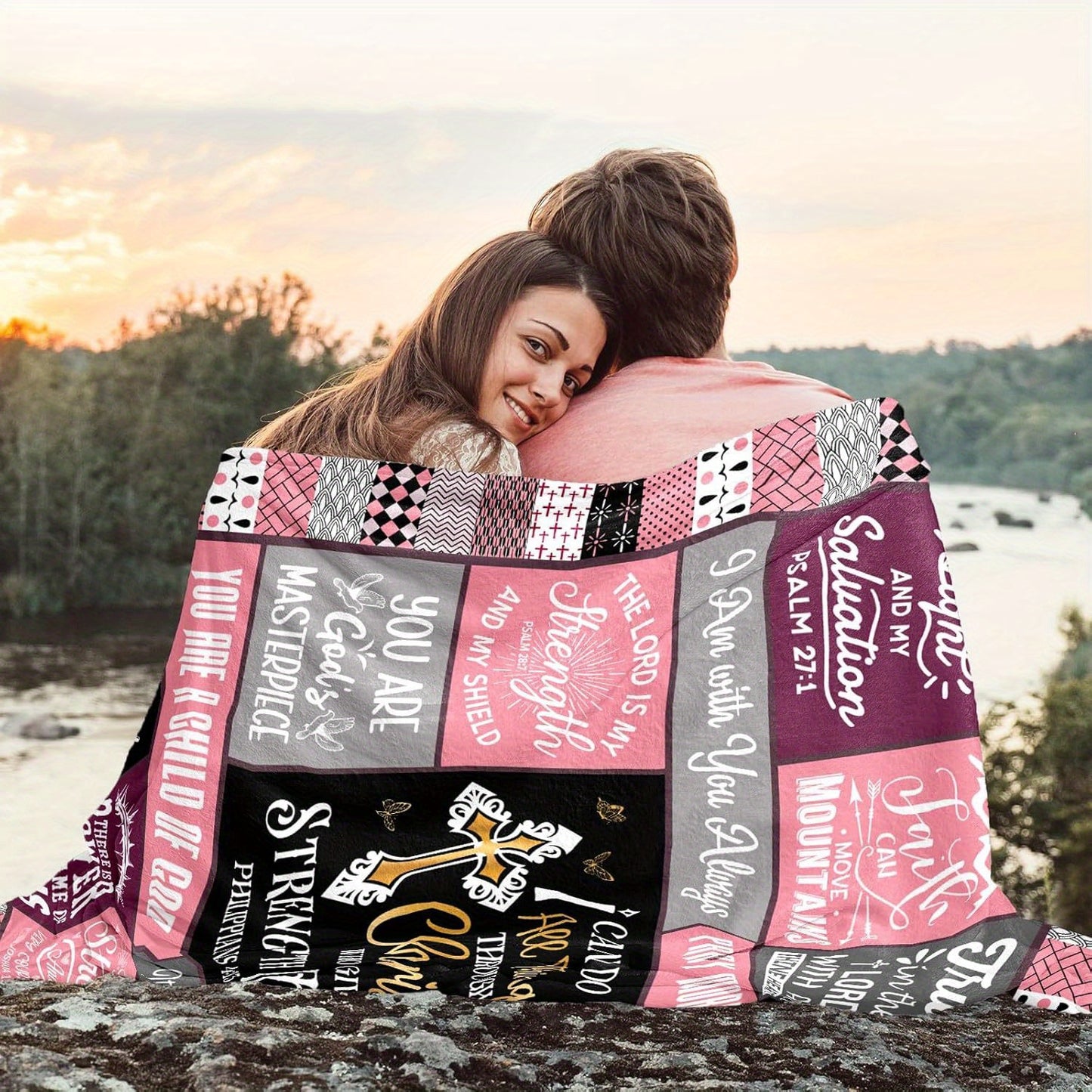 GiftoLuck “I Can Do All Things Through Christ Who Gives Strength Me”  Flannel Blanket Gift for Faith