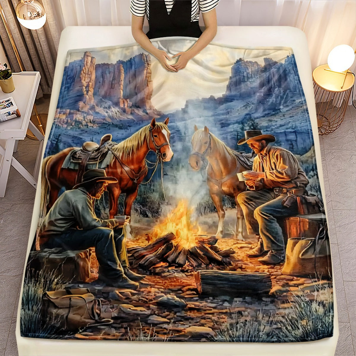 GiftoLuck Western Cowboy & Horse Camping Flannel Blanket