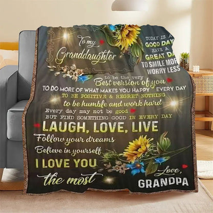 GiftoLuck “To My Granddaughter” Soft and Warm Flannel Blanket – Gift from Grandma to Granddaughter's Birthday or Graduation