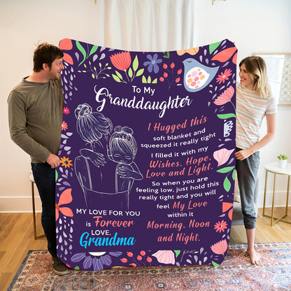 GiftoLuck “To My Granddaughter” Soft and Warm Flannel Blanket – Gift from Grandma to Granddaughter's Birthday or Graduation
