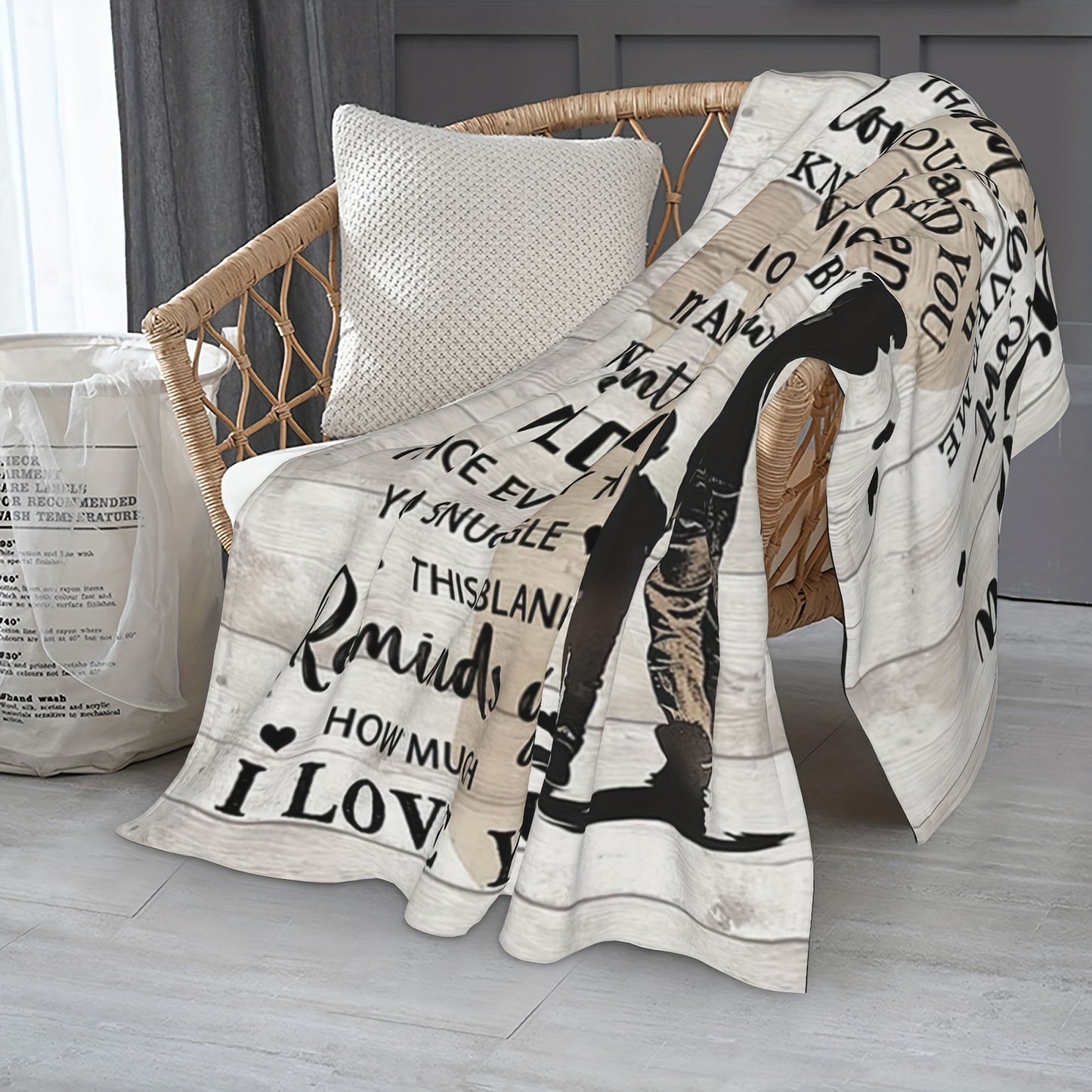 GiftoLuck “To My Grandpa” Flannel Blanket Soft Cozy Throw Perfect Gift for Granddad