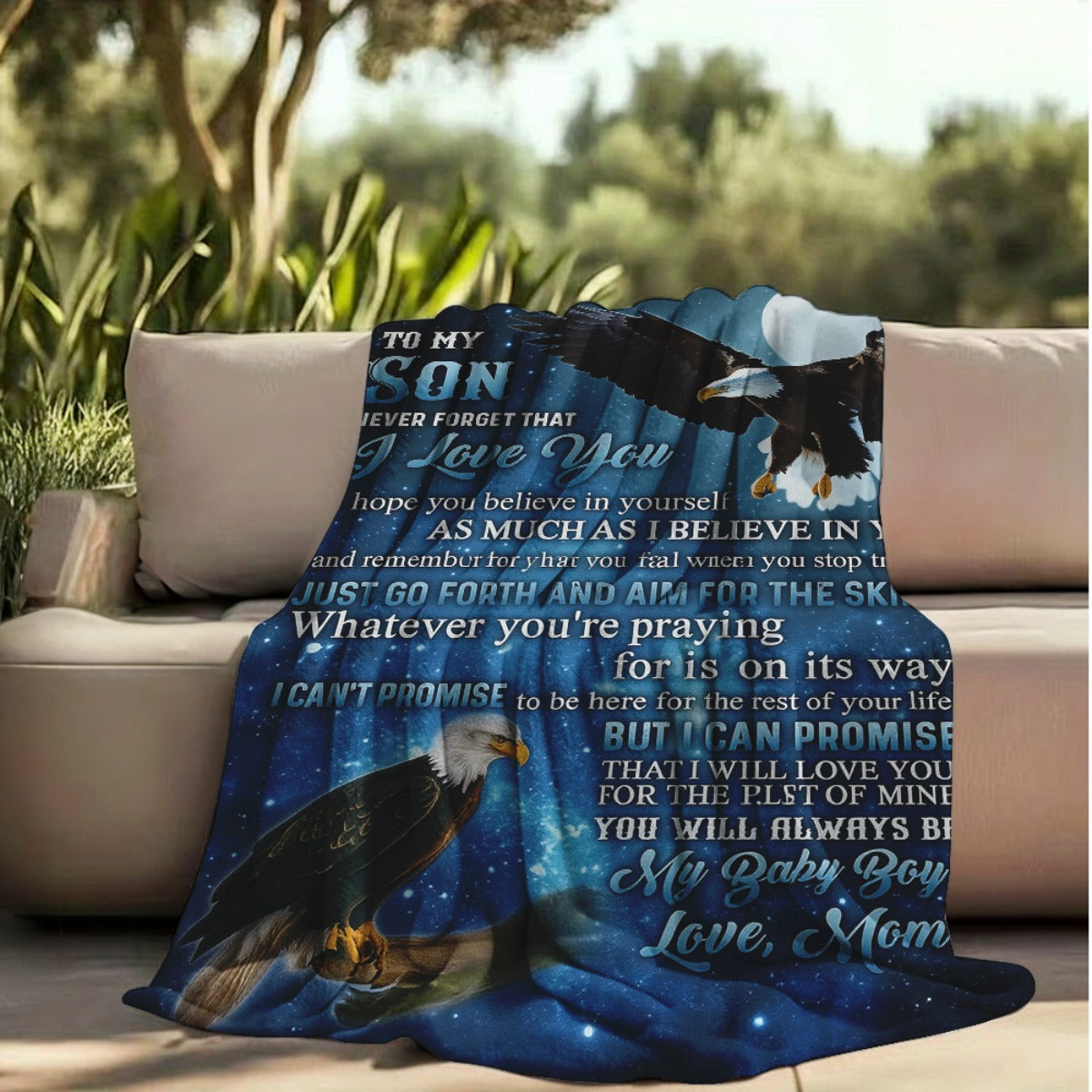 GiftoLuck “To My Son” Flannel Blanket – “Never Forget That I Love You” Inspirational Gift from Mom or Dad